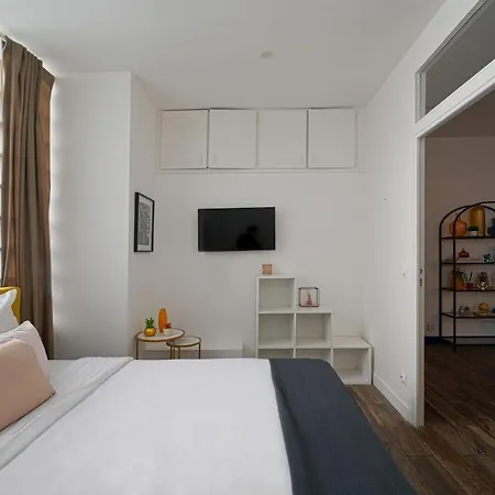 Appartamento Huge 2 Floor With Unique Games & Theatre